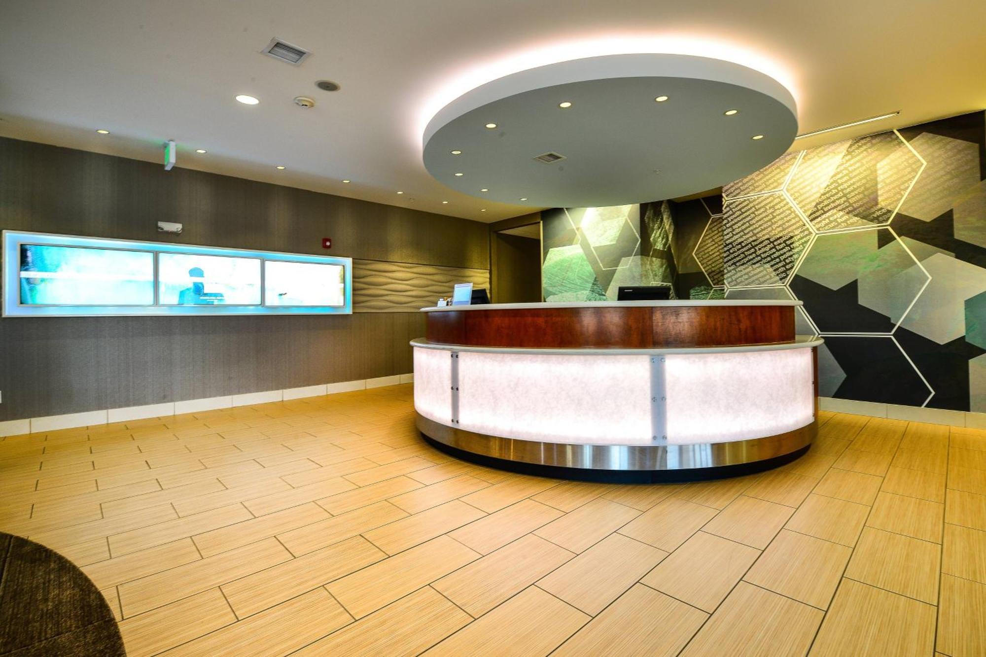 Springhill Suites By Marriott Grand Forks Eksteriør billede